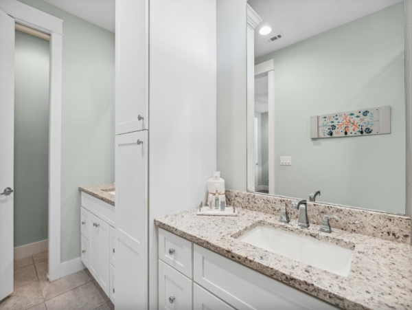 Luxury 5-Bedroom Vacation Townhome in Seagrove Beach - Golf Cart included
